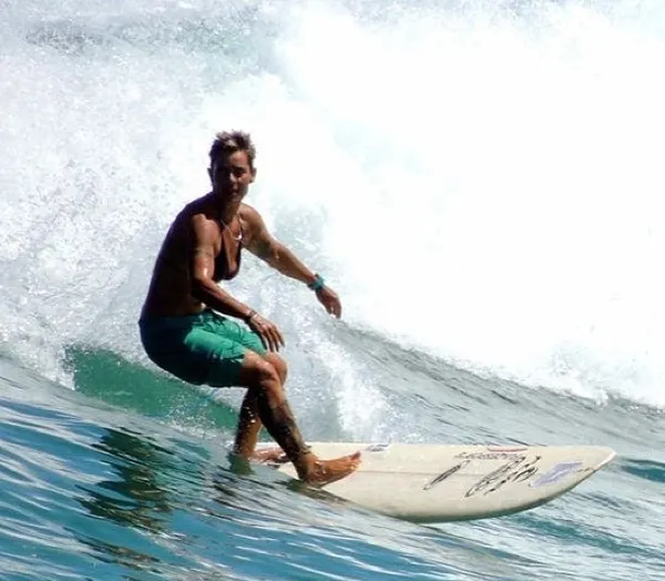 img of Surf Guide Easy Surf School